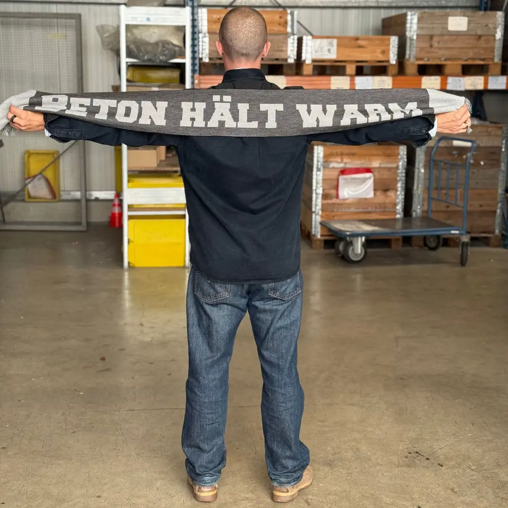 Betonschal Person.webp